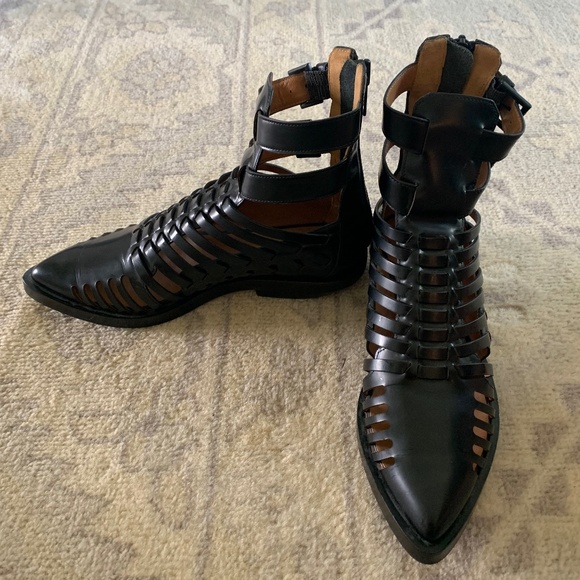 3.1 Phillip Lim PJ sandal black size 38 like new! Worn once. - Picture 8 of 10